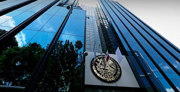 Ernestina Godoy inicia cambios en la FGR: relevan a jefes de AIC y FEMDO