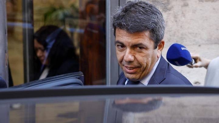 Mazón se despide de su Gobierno a ritmo de Rosalía (y luego rectifica): "La decepción local"