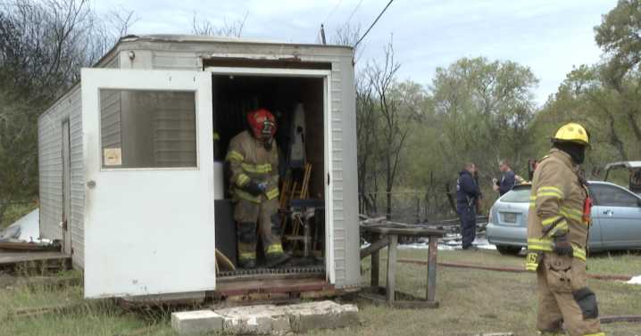 Dry grass helps fuel RV fire in Nueces County