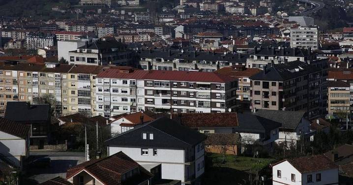 María Tabarés, de Cáritas de Ourense: “Se pagan precios abusivos por viviendas indecentes”