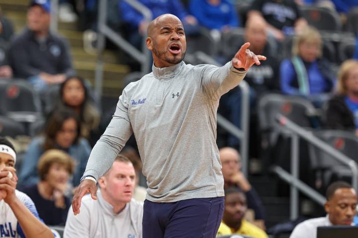 Deadspin | Stephon Payne III helps Seton Hall eke out win over Wagner