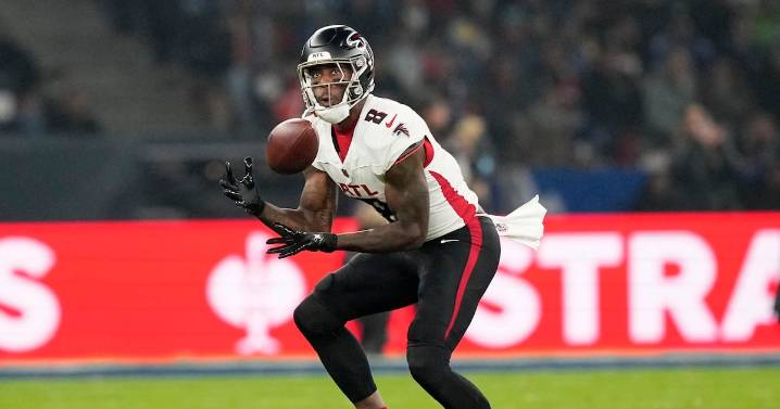 With season on the brink, Falcons face Panthers, look to end losing streak