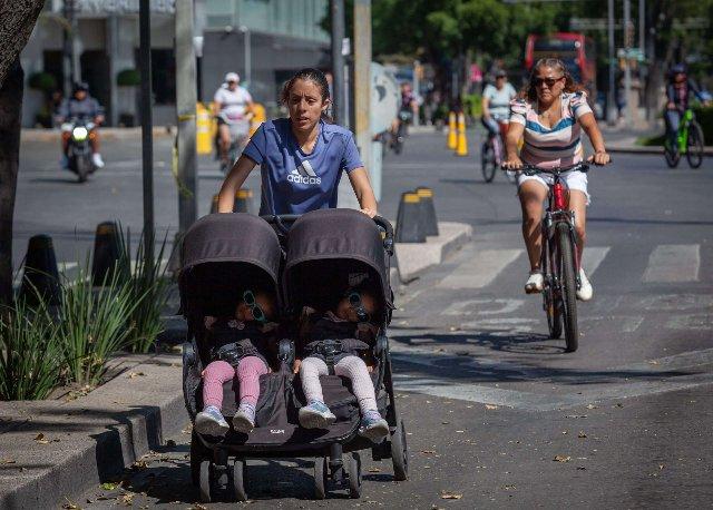 SCJN abre pensión del IMSS a cuidadores y no solo a familiares directos
