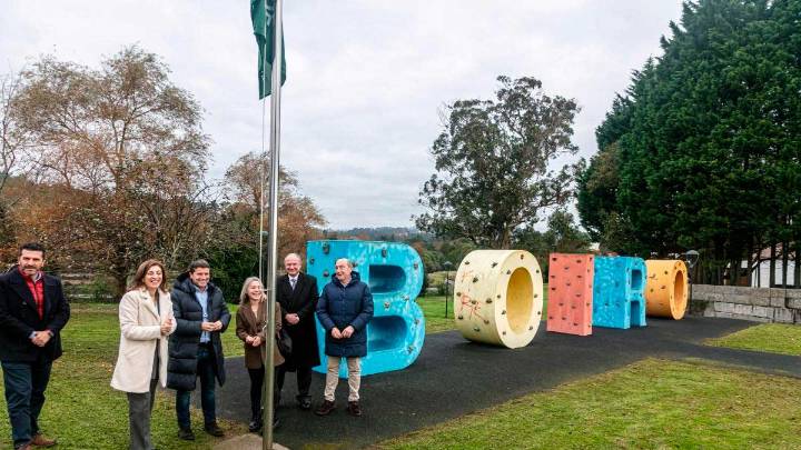 La Xunta celebra en Boiro el impulso de las 33 banderas verdes concedidas este año