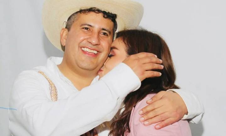 Te juro que no te voy a fallar: Grecia Quiroz a memoria de Carlos Manzo