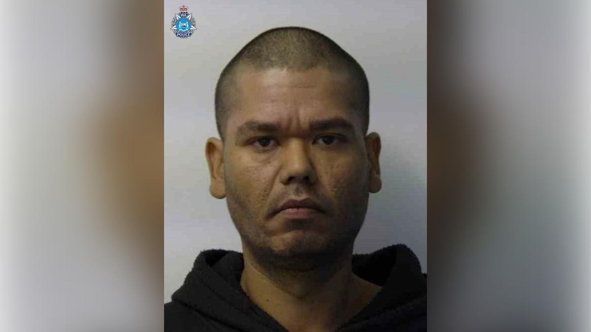 WA Police urgently searching for man after he removed his monitoring device