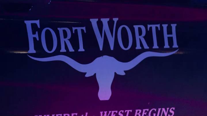 One wounded in shooting tied to multi-vehicle crash on Fort Worth freeway, police say