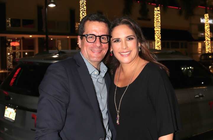 Demanda de divorcio Angélica Vale