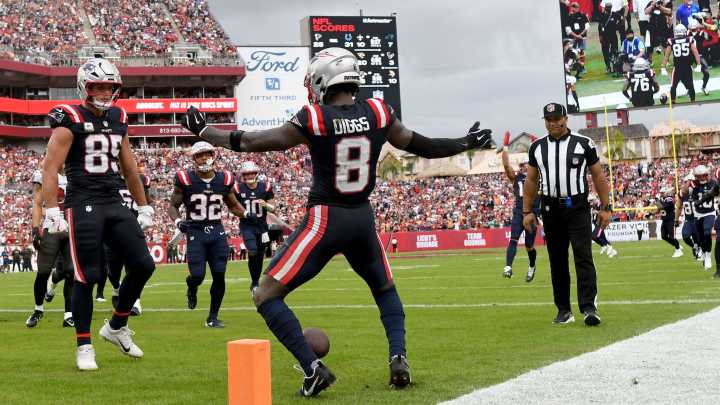 Tony Romo Sends Clear Message About Patriots To Rest Of NFL