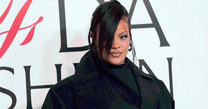 Photos: Rihanna's Bob With Bangs Hairdo Is a Fan Favorite