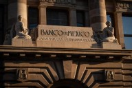 Banxico recorta previsión de crecimiento 2025 y anticipa un año incierto