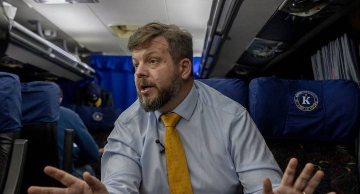 Johannes Kaiser | Elecciones Chile 2025: El candidato ultraderechista quiere trasladar indocumentados con antecedentes a El Salvador