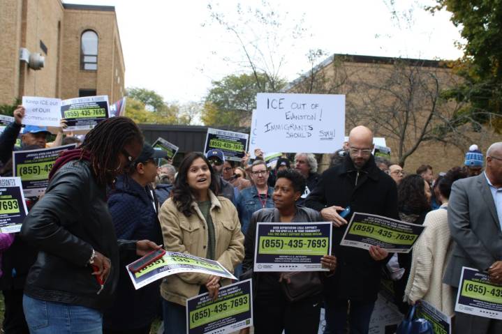 Wilmette joins other towns, strengthens rules against cooperating with ICE