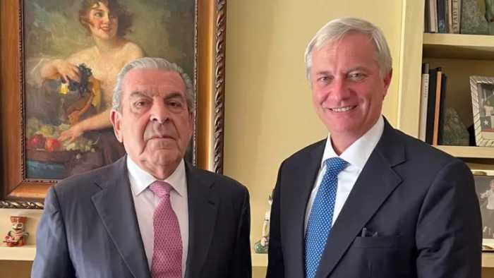 Comando de Jara acusa golpe por reunión Kast-Frei:  piden reciprocidad y vuelven a recurrir a Bachelet