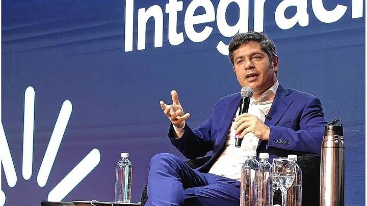 Axel Kicillof y Cornejo se cruzaron por las políticas "privatistas" del Gobierno