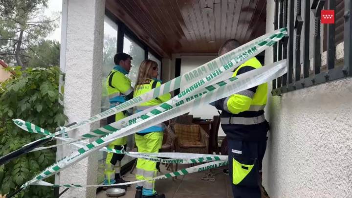 Hallan los cadáveres de un hombre y una mujer con signos de violencia en su chalé