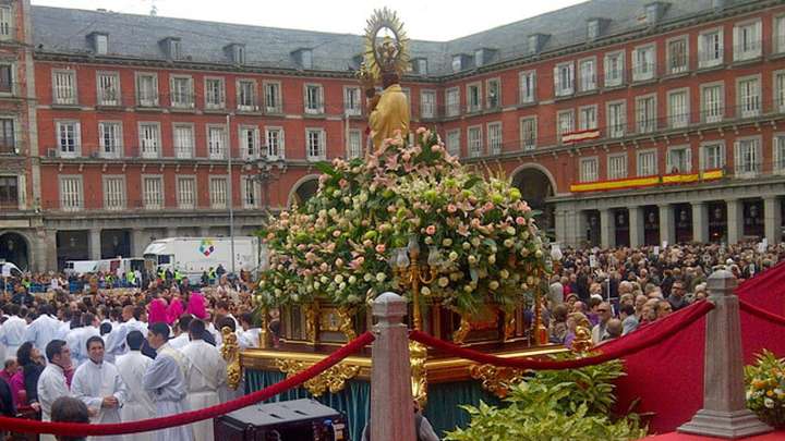 Así celebra Madrid la festividad de la Almudena: Cinco planes que no puedes perderte
