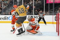 William Karlsson injured in Golden Knights’ OT loss to Anaheim Ducks