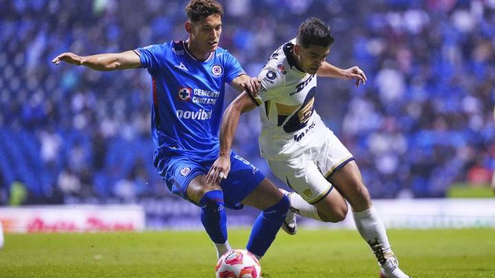 Pumas vence 3-2 a Cruz Azul y avanza al Play