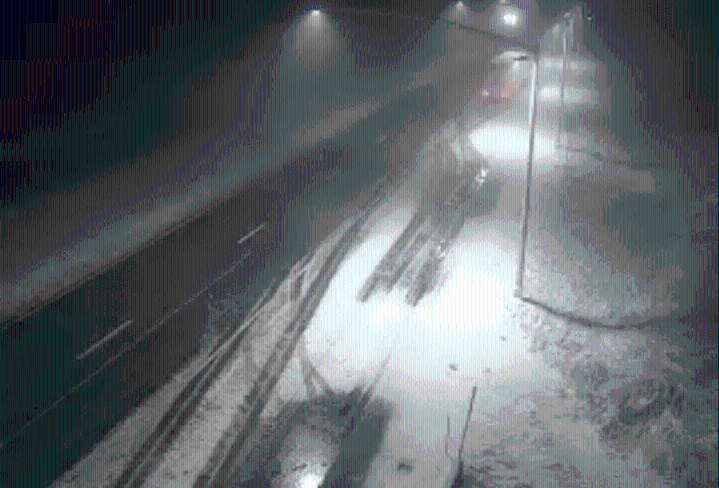 I-70 closed in both directions at Vail Pass for commercial vehicle crash