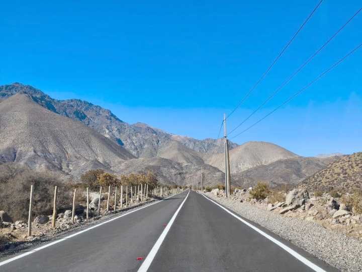Finalizan pavimentación de los primeros 11.5 kilómetros de ruta Antakari