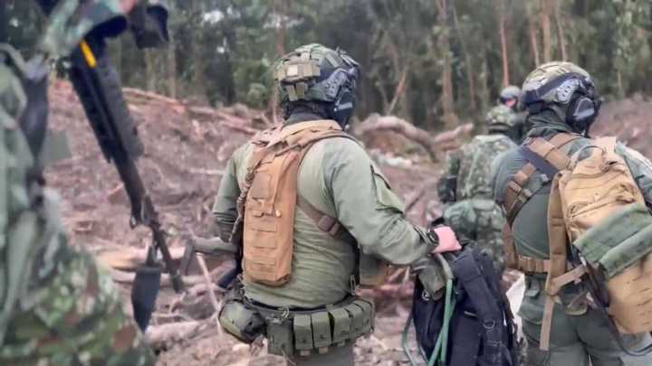 Ofensiva militar contra disidencias de Iván Mordisco deja 25 integrantes neutralizados en el Guaviare