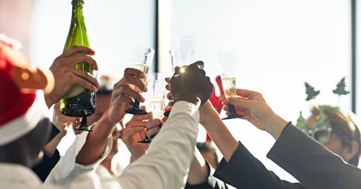 Yes, you can be sacked at drunken Christmas work parties, expert warns