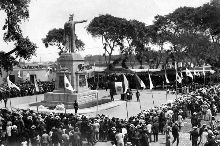Hace 100 años: El Perú entre el patriotismo, la carretera y el diván (octubre 1925)