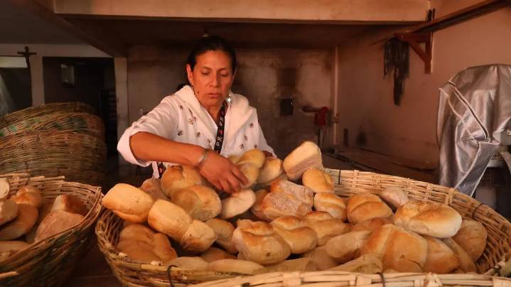 Aumento al precio del pan golpea a panaderías pequeñas en Puebla: así enfrentan la crisis