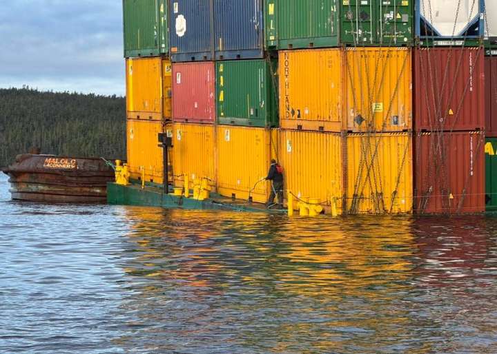 Loaded barge bound for Seattle sinking off central B.C. coast