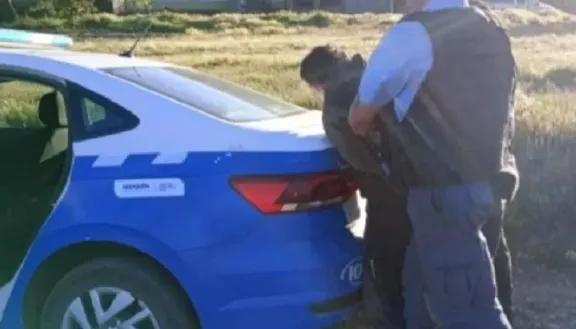 Dos detenidos tras cometer dos robos en media hora en Neuquén