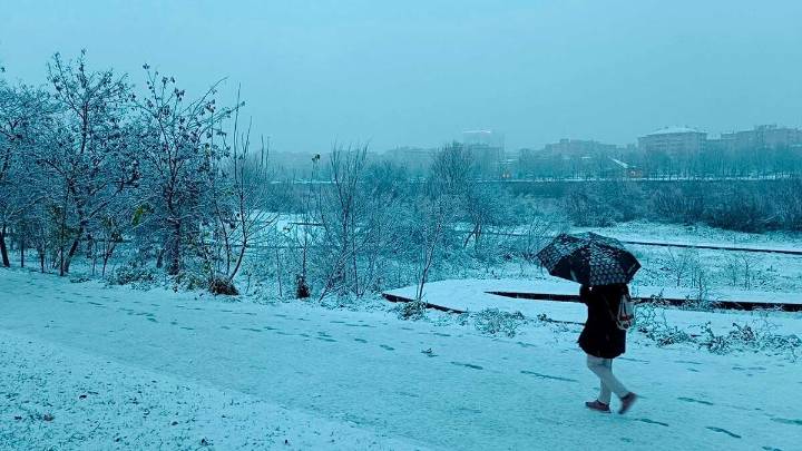 La Aemet emite un aviso especial por nieve... con Aragón en alerta: las zonas donde cuajará
