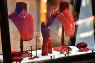 High street jewellery giants struggle to sparkle