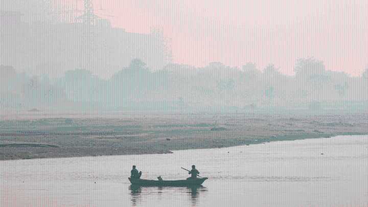 Delhi air quality plunges to ‘severe’ as AQI hits 391, CPCB data shows