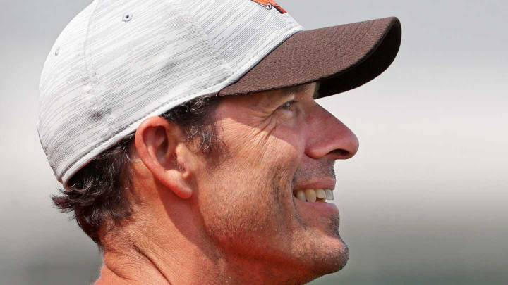 Browns chief strategy officer Paul DePodesta is going back to baseball