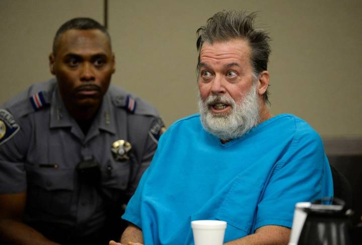 Colorado Planned Parenthood shooter Robert Dear dies in federal custody