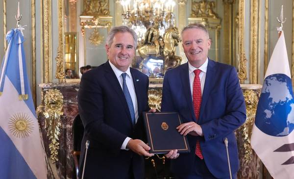 El feroz ajuste al gasto público de Milei fue una concesión para el ingreso a la OCDE