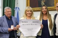 La intendente Rossana Chahla fue distinguida con el título de Profesora Honoraria de la UBA
