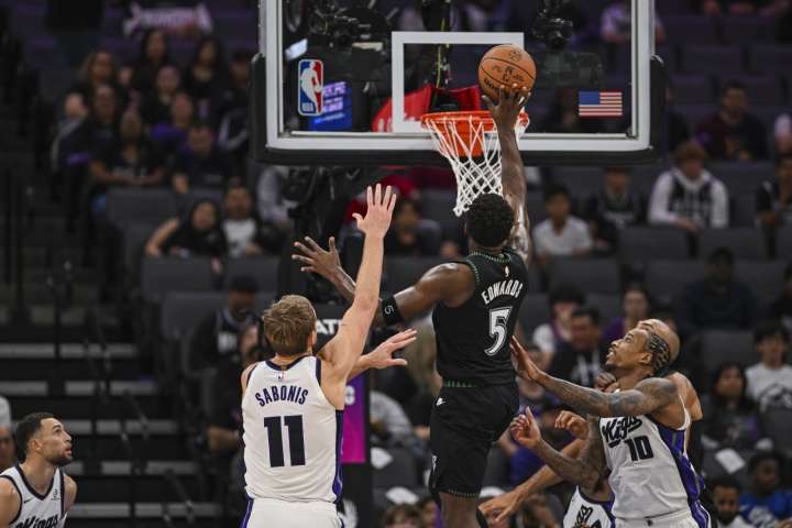 Streaking Timberwolves get little resistance in dispatching Kings