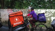 Now, Swiggy, Urban Company, Uber and other aggregators must contribute 1-2% of their annual turnover for gig workers' welfare