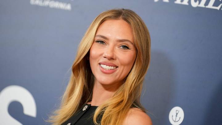 Scarlett Johansson Then & Now: Photos of the Actress Through the Years