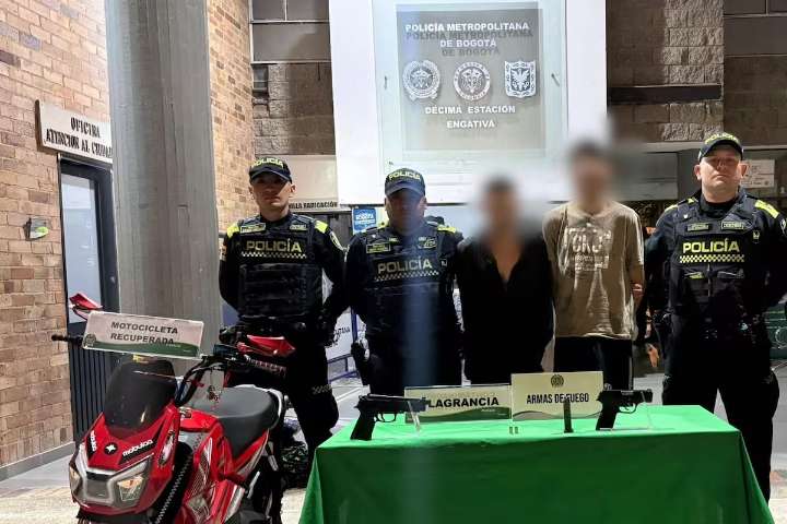 Capturaron a dos jóvenes que asaltaron a un hombre en una ciclorruta de Bogotá