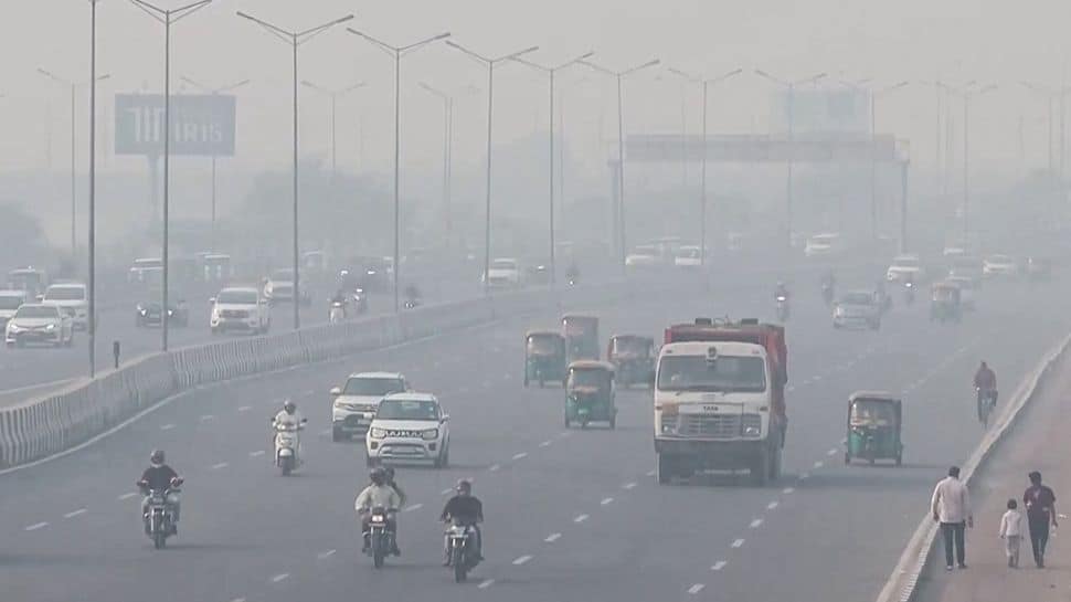 Delhi Chokes As Air Quality Dips To ‘Severe’ Category