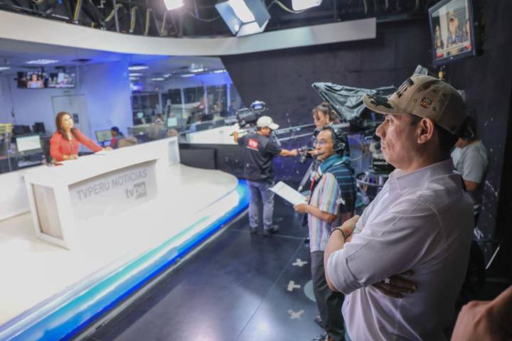 El presidente de la república, José Jerí, visitó las instalaciones del Instituto Nacional de Radio y Televisión del Perú