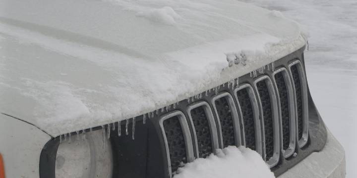 Winter driving preparation requires proper ice