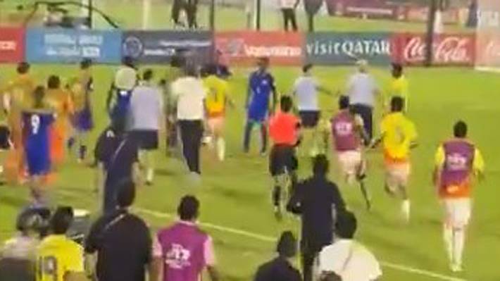 Escándalo en el Mundial Sub 17: Revisa imágenes de los graves incidentes tras el triunfo de Francia sobre Colombia Los franceses ganaron por 2