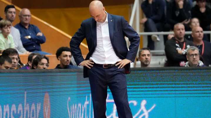 El Barça destituye a Joan Peñarroya como técnico del primer equipo de baloncesto
