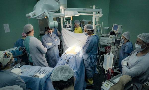 Córdoba: realizaron un trasplante de corazón inédito de Latinoamérica