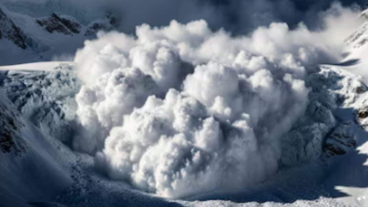 5 German Climbers Killed As Avalanche Strikes Italian Alps