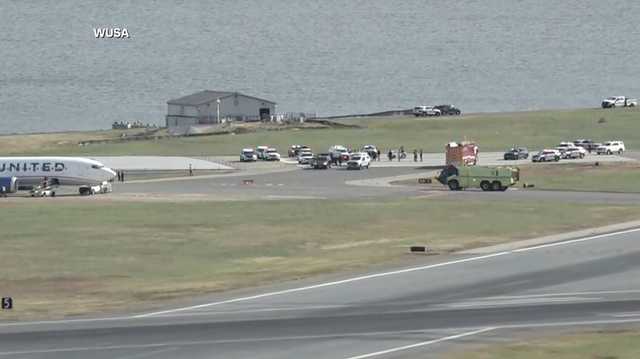 Ground stop at Reagan airport after reported bomb threat on United flight